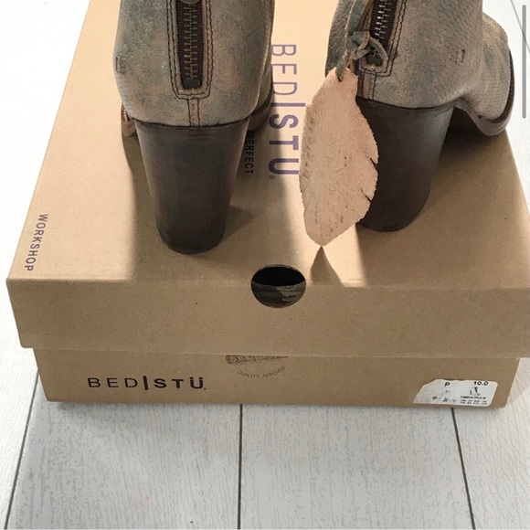 BED STU ONSET P. Peep Toe Booties Size 10 - Picture 9 of 13